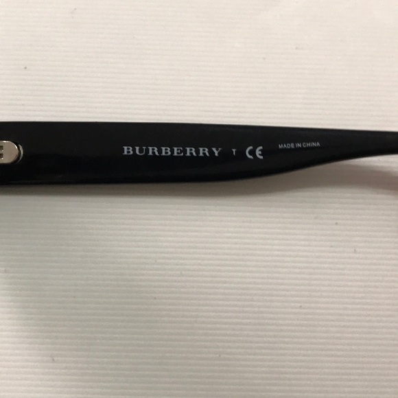 Authentic Burberry Black Sunglasses - Picture 8 of 8